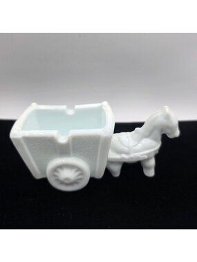 White Milk Glass Horse & Cart Planter Figurine Home Decor Vintage